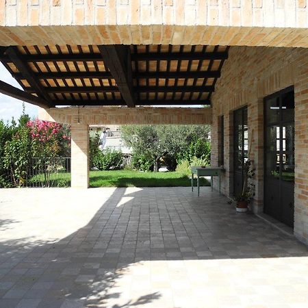 Agriturismo Eschito Hotel Montottone Kültér fotó